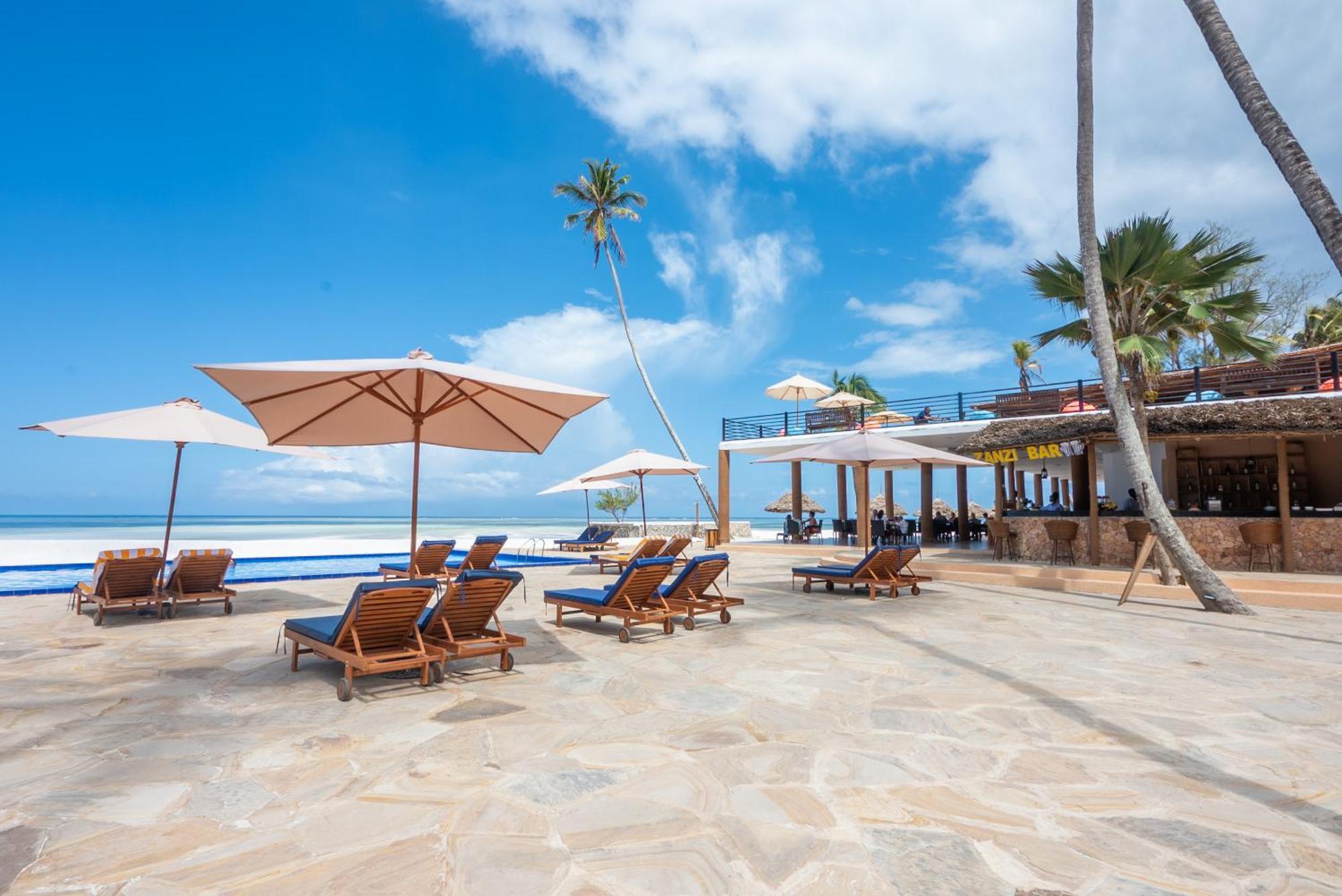 Royal Mandarin Hotel & Resort Пвани-Мчангани Экстерьер фото